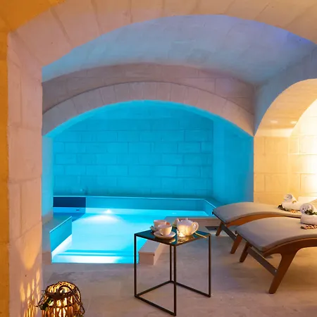 Cenobio & Hotel 4*